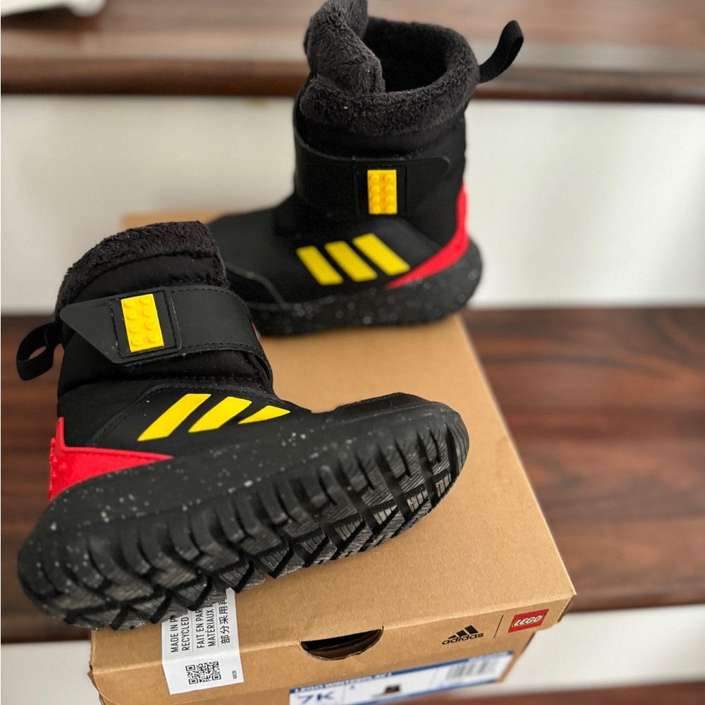 Adidas X Lego Winterplay Boots - Picture 6 of 7